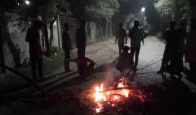 মাইকে ঘোষণা দিয়ে শিক্ষার্থীদের ওপর এলাকাবাসীর হামলার অভিযোগ।