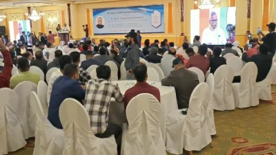 মতবিনিময় সভায় উপস্থিত আমিরাত প্রবাসীদের একাংশ। ছবি: আমিনুল হক।