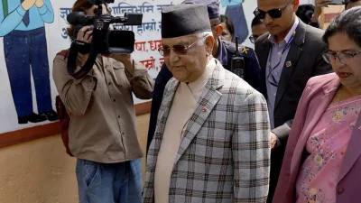 প্রাক্তন প্রধানমন্ত্রী কেপি শর্মা অলি তার সংসদীয় আসনটি বালেন শাহের কাছে হেরে গেছেন ছবি: সংগৃহীত