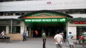 শর্টসার্কিট থেকে মাদ্রাসায় বিস্ফোরণ, ঘুমিয়ে থাকা পাঁচ শিশু শিক্ষার্থী আহত