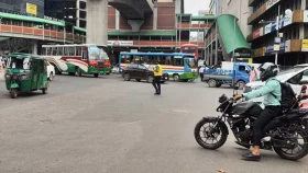 ট্রাফিক আইনে রাজধানীতে একদিনে ১,৫১২ মামলা