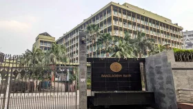 ব্যক্তিগত গাড়ি ছেড়ে কর্মকর্তাদের গণপরিবহন ব্যবহারের পরামর্শ