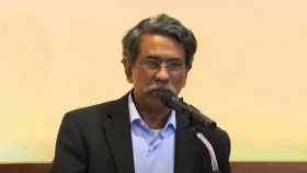 মেয়াদ বাড়ানো হলেও দ্রুত ঐকমত্যে পৌঁছাতে চায় কমিশন: আলী রীয়াজ