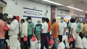 যুক্তরাষ্ট্র থেকে আরো বাংলাদেশিকে ফেরত পাঠানো হচ্ছে