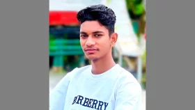 বোনের ওষুধ কিনতে বেরিয়ে নিথর দেহে ফিরলো ভাই