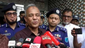 সন্ত্রাসীদের স্থান এদেশে হবে না: স্বরাষ্ট্র উপদেষ্টা
