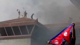 ১৭ বছরে ১৩ সরকার, নেপালে অস্থিরতার দীর্ঘ ইতিহাস