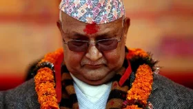 বিক্ষোভের মুখে পদ ছাড়লেন নেপালের প্রধানমন্ত্রী কেপি ওলি