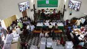 ৪০ ঘণ্টায় শেষ হলো জাকসুর ভোট গণনা, ফলের অপেক্ষা