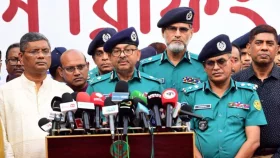 দুর্গাপূজা উপলক্ষ্যে নিশ্ছিদ্র নিরাপত্তা ব্যবস্থা গ্রহণ করা হয়েছে: ডিএমপি কমিশনার