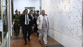 দেশে ফিরেছেন প্রধান উপদেষ্টা
