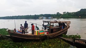 মুক্তিপণের দাবিতে সুন্দরবন থেকে ৩০ জেলেকে অপহরণ