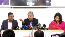 সবার সঙ্গে কূটনৈতিক সম্পর্ক রাখতে চায় বিএনপি: আমীর খসরু