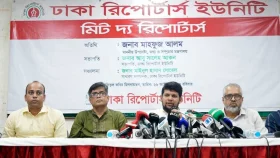সংবাদপত্র ও বেসরকারি টিভি চ্যানেলের জন্য সরকারি সুবিধা বাড়ানো হবে: তথ্য উপদেষ্টা
