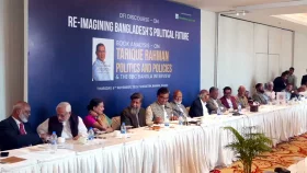 নির্বাচন ঘিরে ষড়যন্ত্র হচ্ছে: খন্দকার মোশাররফ