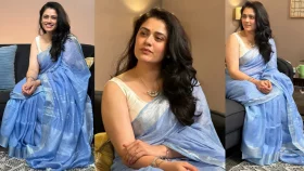 নেট দুনিয়া কাঁপানো কে এই নীল শাড়ির রহস্যময়ী?