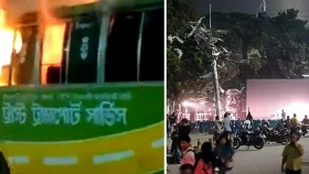 টিএসসিতে বিস্ফোরণ, পল্লবীতে বাসে আগুন