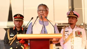 নির্বাচনে সশস্ত্র বাহিনীকে পেশাদারিত্বের সঙ্গে দায়িত্ব পালনের আহ্বান ড. ইউনূসের