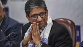 ভারতের সঙ্গে নতুন সম্পর্কের ভিত্তি খুঁজছে বাংলাদেশ: রিয়াজ হামিদুল্লাহ