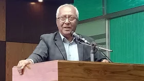 সীমানা পুনর্নির্ধারণে আদালতের রায় নিয়ে মন্তব্যের সুযোগ নেই: ইসি আখতার