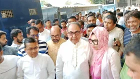 নাশকতার দুই মামলায় মির্জা আব্বাসসহ ৪৯ জনকে অব্যাহতি
