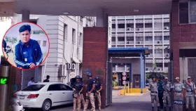 চরম ঝুঁকিতে সচিবালয়ের নিরাপত্তা, টাকা দিলেই মিলছে প্রবেশ পাস