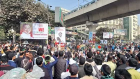 আবারো শাহবাগে ইনকিলাব মঞ্চের অবরোধ