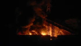 ভেনেজুয়েলায় জরুরি অবস্থা ঘোষণা