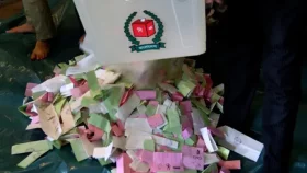 কেন্দ্রেই ভোট গণনা করে বিবরণী রিটার্নিং অফিসারের কাছে পাঠানোর নির্দেশ
