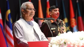 নির্বাচনে সশস্ত্র বাহিনীকে নিরপেক্ষতার সঙ্গে দায়িত্ব পালনের নির্দেশ প্রধান উপদেষ্টার