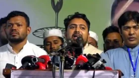তাহাজ্জুদের পর ভোটকেন্দ্র দখল ও সিল মারার পরিকল্পনা চলছে: নাহিদ ইসলাম