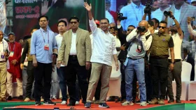 নির্বাসন থেকে ক্ষমতার দ্বারপ্রান্তে তারেক রহমান: রয়টার্স