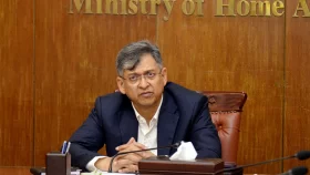 আইন-শৃঙ্খলা বাহিনীকে দ্রুত জনপ্রত্যাশা পূরণ করতে হবে: স্বরাষ্ট্রমন্ত্রী