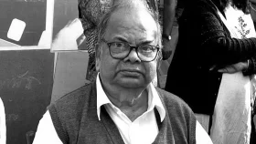 দুই বাংলার জনপ্রিয় সাহিত্যিক মণিশংকর মুখোপাধ্যায় মারা গেছেন