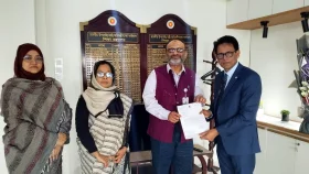 ঢাবি ভিসি অধ্যাপক নিয়াজ আহমদ খানের পদত্যাগ