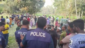 নোয়াখালীতে চালককে হত্যা করে অটো ছিনতাই, ধানক্ষেতে মিললো মরদেহ