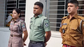 পুলিশের পোশাক পরিবর্তনের সিদ্ধান্ত পুনর্বিবেচনার দাবি