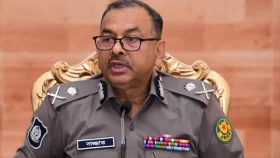 পারিবারিক কারণে অব্যাহতি চাইলেন ডিএমপি কমিশনার সাজ্জাত আলী