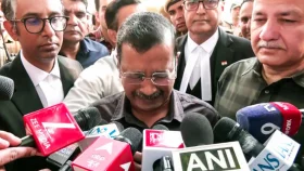 আবগারি দুর্নীতি মামলায় খালাস পেলেন দিল্লির সাবেক মুখ্যমন্ত্রী কেজরিওয়াল