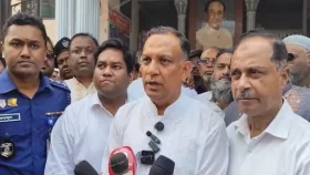 বাজার স্থিতিশীল রাখতে টিসিবি পণ্যের পর্যাপ্ত মজুত রয়েছে: বাণিজ্য প্রতিমন্ত্রী
