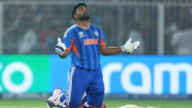 গম্ভীরের আস্থার মান রাখলেন সঞ্জু, সেমিতে ভারত