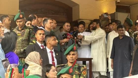 দল-মত নির্বিশেষে সকলে মিলে দেশ গড়ার প্রত্যয় প্রধানমন্ত্রীর