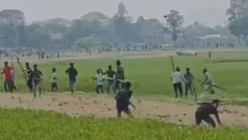 ব্রাহ্মণবাড়িয়া দুই গোষ্ঠীর সংঘর্ষে নিহত এক, আহত ৪০