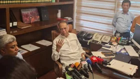 তেলের পর্যাপ্ত মজুত রয়েছে: জ্বালানিমন্ত্রী