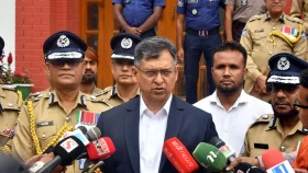 সংবিধান সংস্কারে প্রাধান্য পাবে জনআকাঙ্ক্ষা ও শহীদদের স্বপ্ন: স্বরাষ্ট্রমন্ত্রী