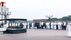দিলারা হাফিজের জানাজা সম্পন্ন, সংসদ প্লাজায় প্রধানমন্ত্রীর শ্রদ্ধা