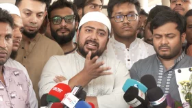 সংস্কার নিয়ে আন্দোলনে ড. ইউনুসকে পাশে চান নাহিদ