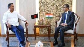 প্রধানমন্ত্রীর সঙ্গে ভারতীয় হাইকমিশনারের সৌজন্য সাক্ষাৎ