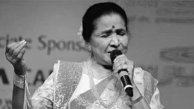 প্রখ্যাত সংগীতশিল্পী আশা ভোঁসলে মারা গেছেন