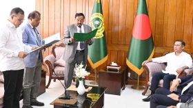 শপথ নিলেন নবনির্বাচিত দুই সংসদ সদস্য